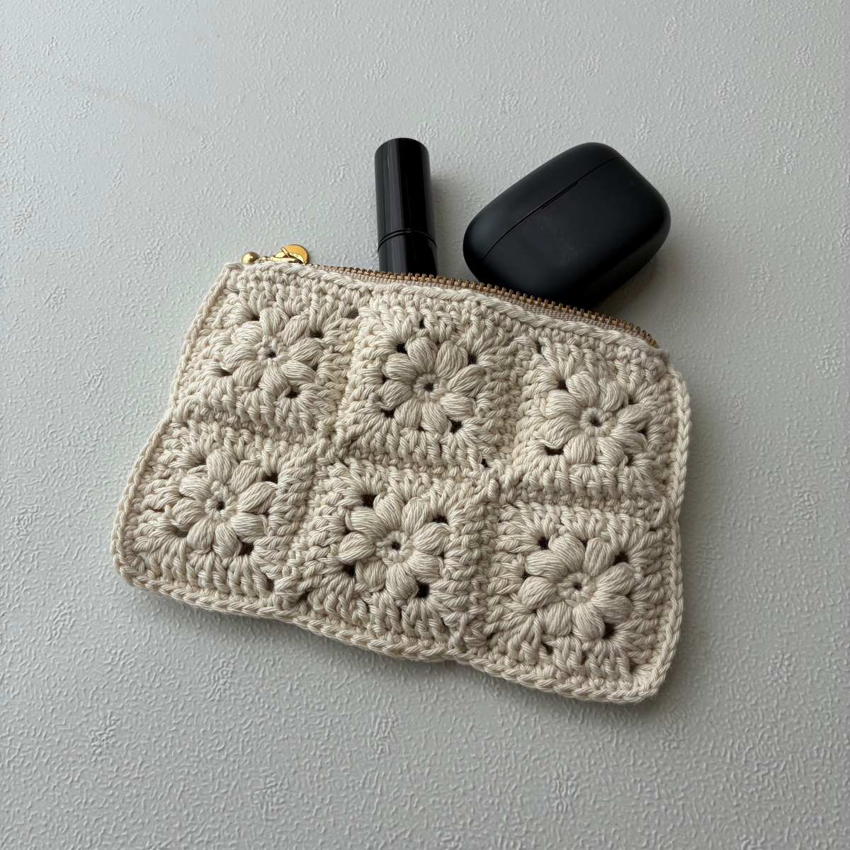 kotokana / つらなるお花のファスナーポーチ【送料無料】 – Craftie