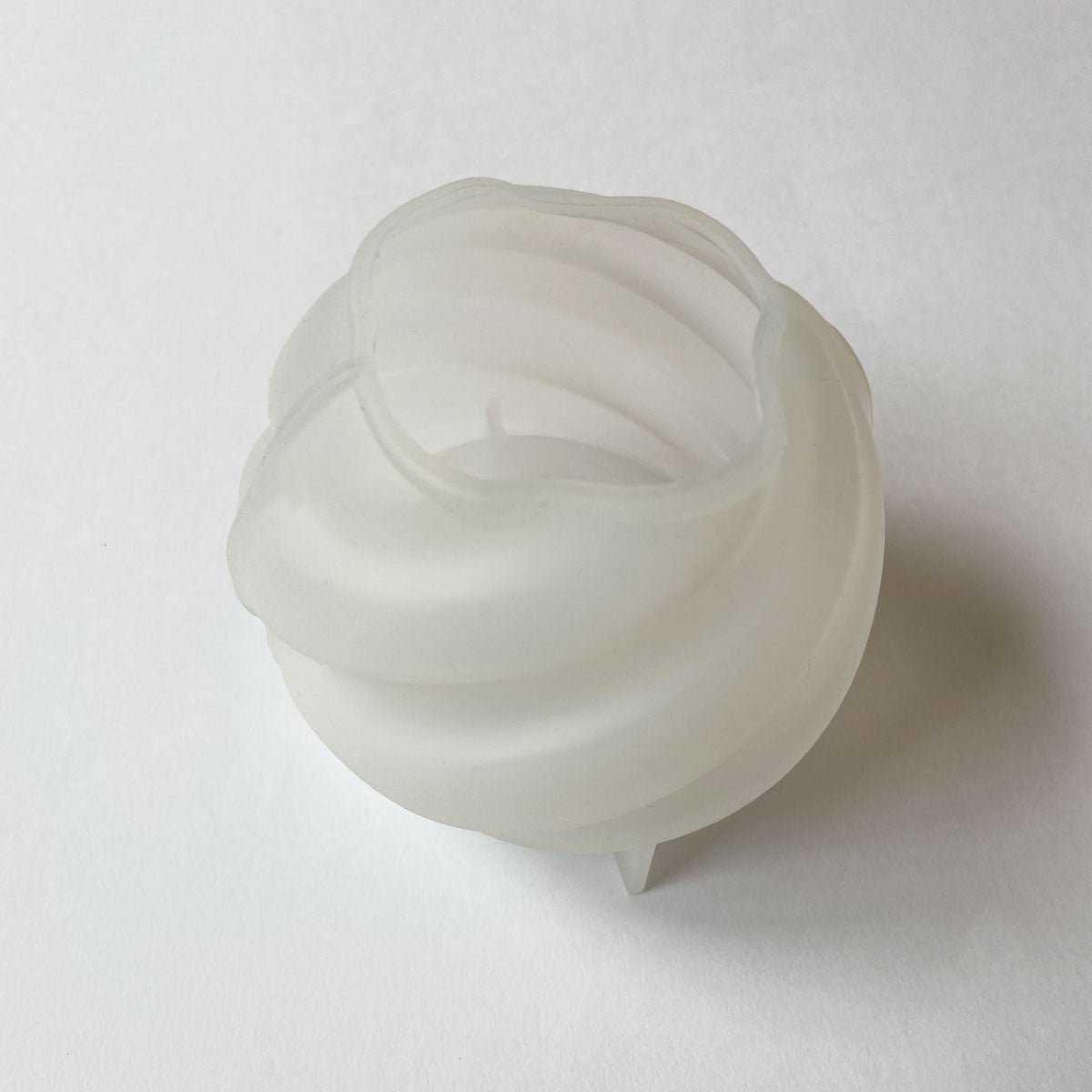 ツイストキャンドルモールド 5cm / 7.7cm – Craftie Home