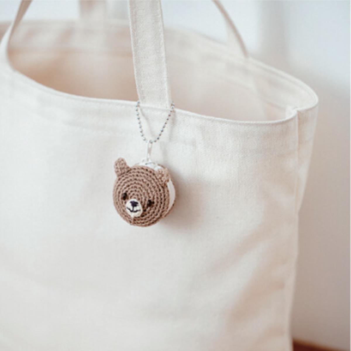 くまころ♡ ウエイト枠 刺繍イニシャルポーチ♡ 20fd7cd6e271086d650b6a48a213e6