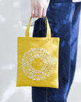 yulaのこころ躍る草花刺繍 (陽だまりのリース)トートバックキット/ COSMO