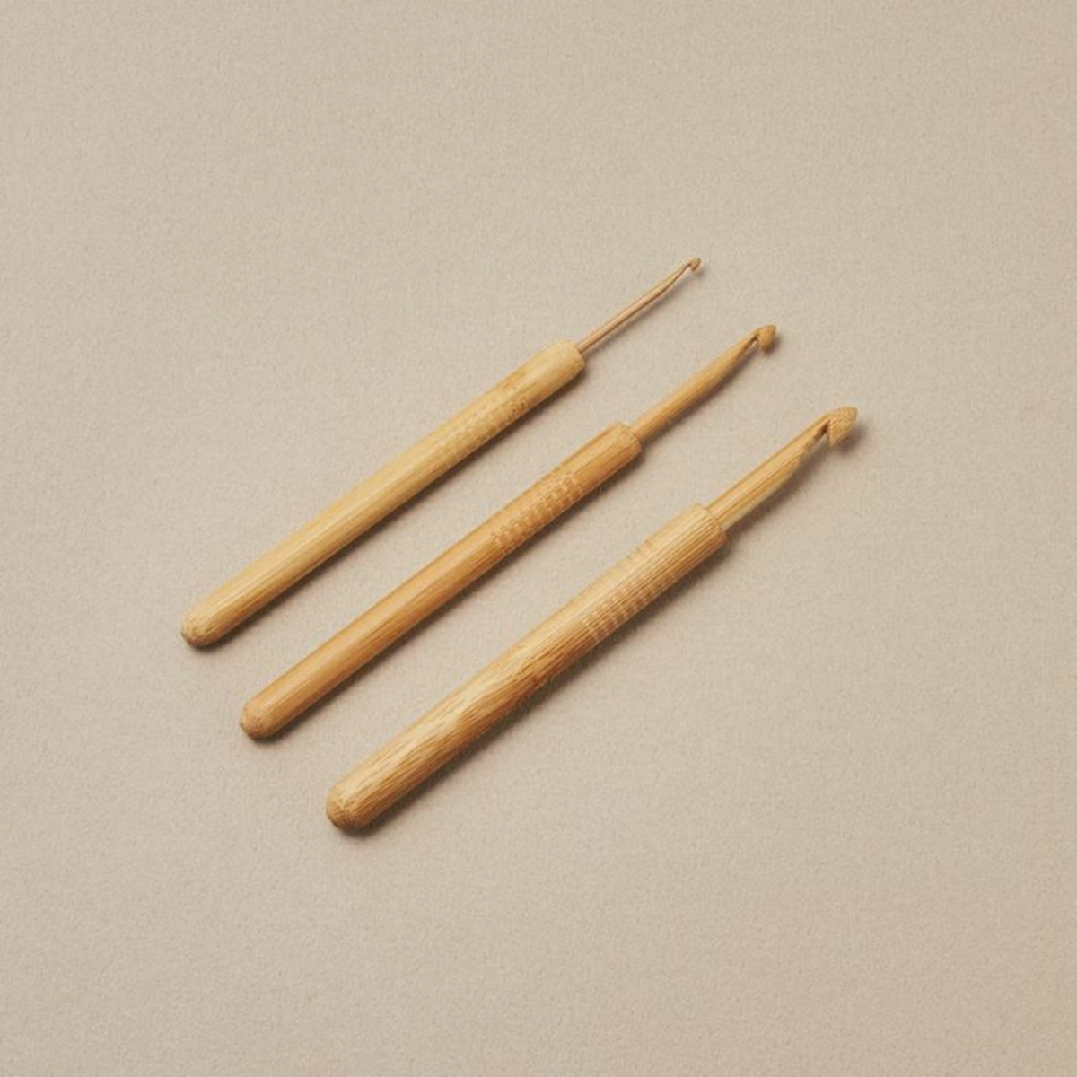 Seeknit Umber 柄付 竹片かぎ針セット