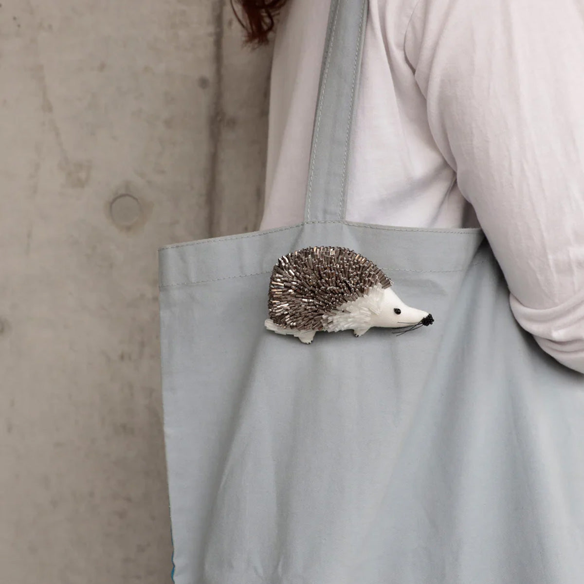 ハンドメイド ハリネズミ ハリネズミに落ち葉 セレナイト