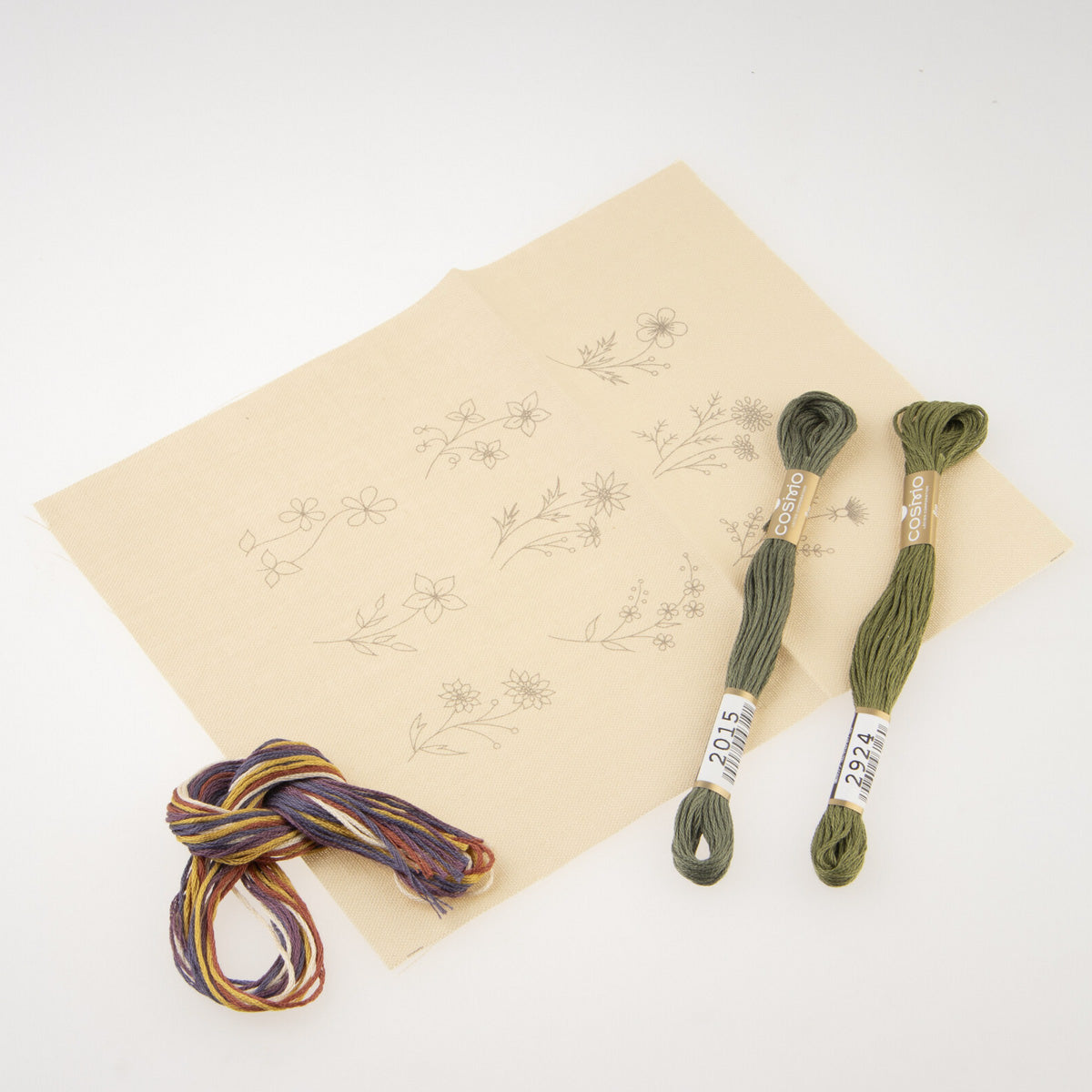 刺繍プリントクロスキット 小さな花のサンプラー ライトハニー