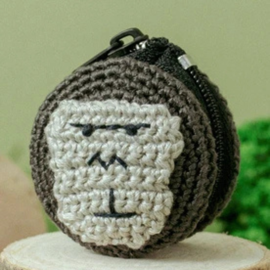 刺しゅう糸で編むちいさな ポーチ (ゴリラ) / COSMO（ルシアン）