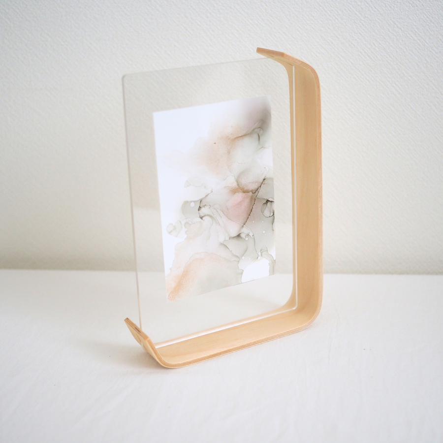 アクリルフレーム 木製スタンド付き