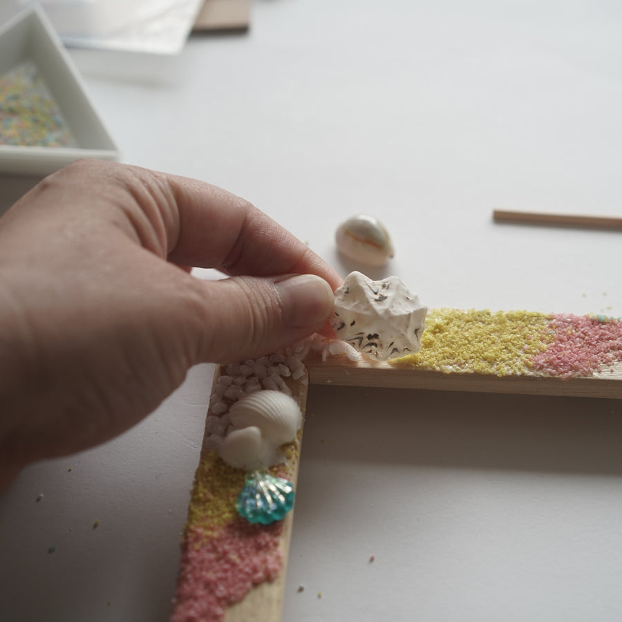 ひらめきと色で遊ぼう♪オリジナル写真たて手作りキット