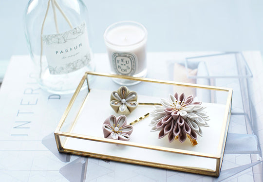 キット制作ストーリー「つまみ細工と水引で彩るハレの日小物キット」