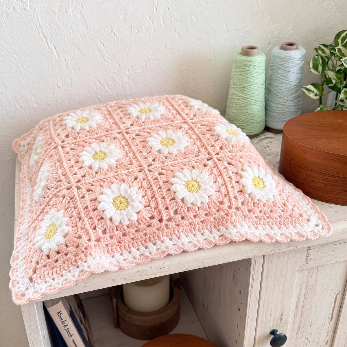 hiro crochet / お花モチーフのマルチクロス