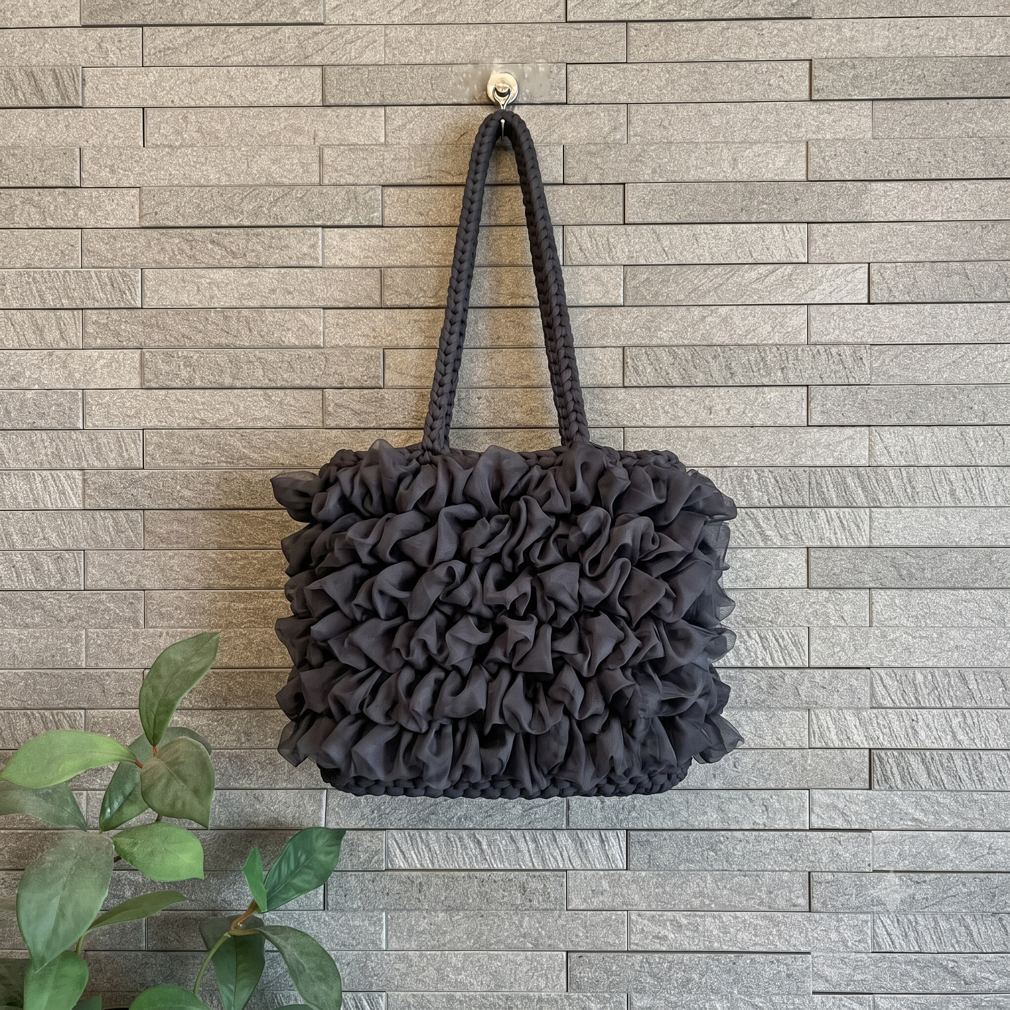 smia / リング編みのチュールトートバッグ