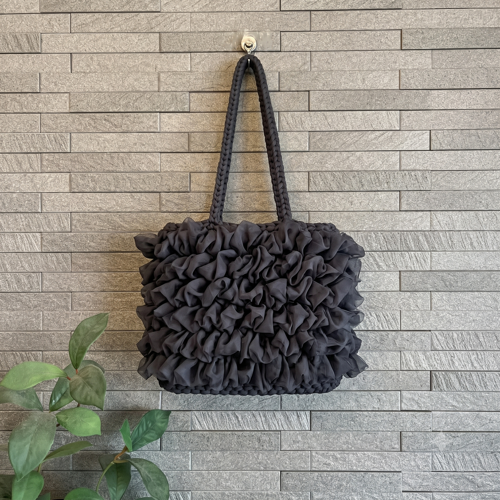 smia / リング編みのチュールトートバッグ