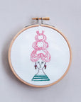 nuie 刺繍キット『髪がきまらない』NEJI NEJI /  MIYUKI FACTORY