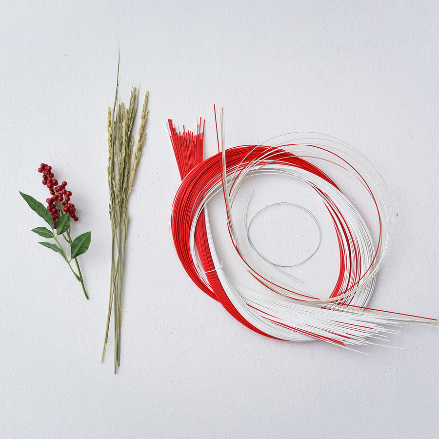 迎春の梅結び　紅白水引のしめ飾り【New Yearシリーズ】