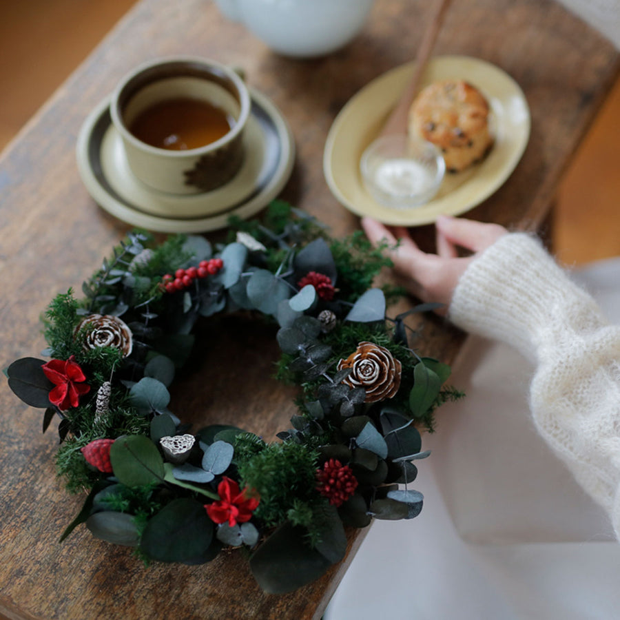 森の贈りもの　ユーカリとヒムロスギのリース：クリスマスレッド【Christmasシリーズ】