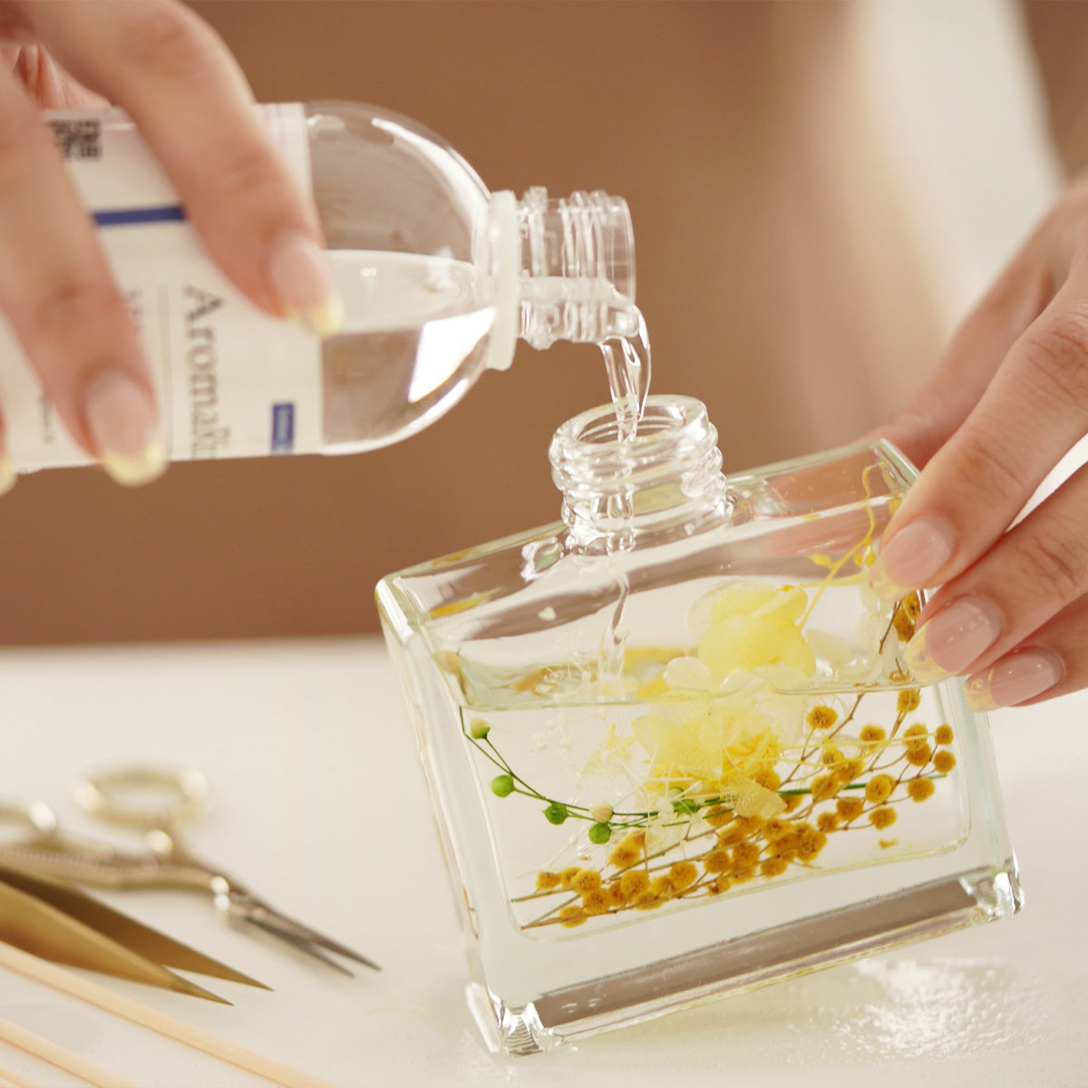 ガラスボトル（四角、ボトル用シール付き） – Craftie Home