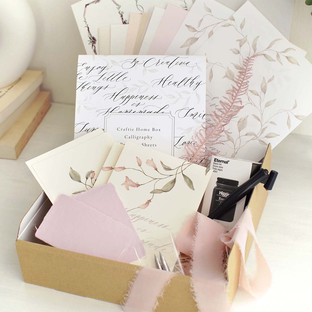 Craftie Home Box 1期生 - 毎月届くハンドメイド体験